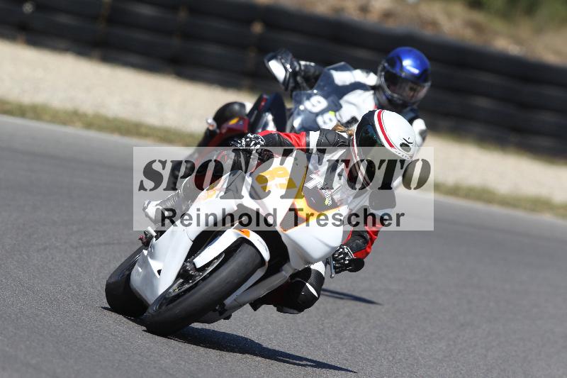 Archiv-2022/50 09.08.2022 MSS und TÖFF Track Day ADR/Gruppe blau/team